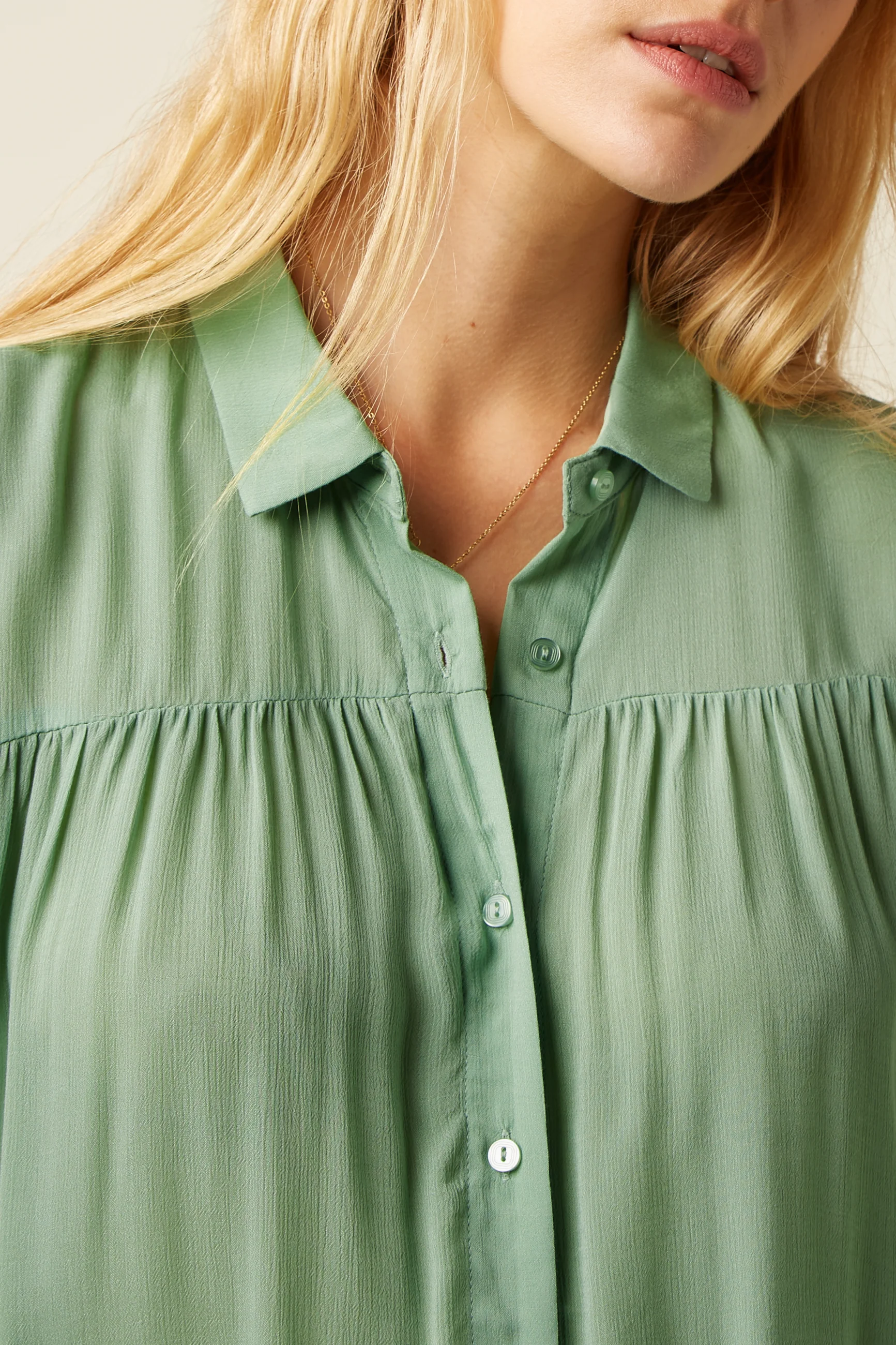 Amy Blouse Capo