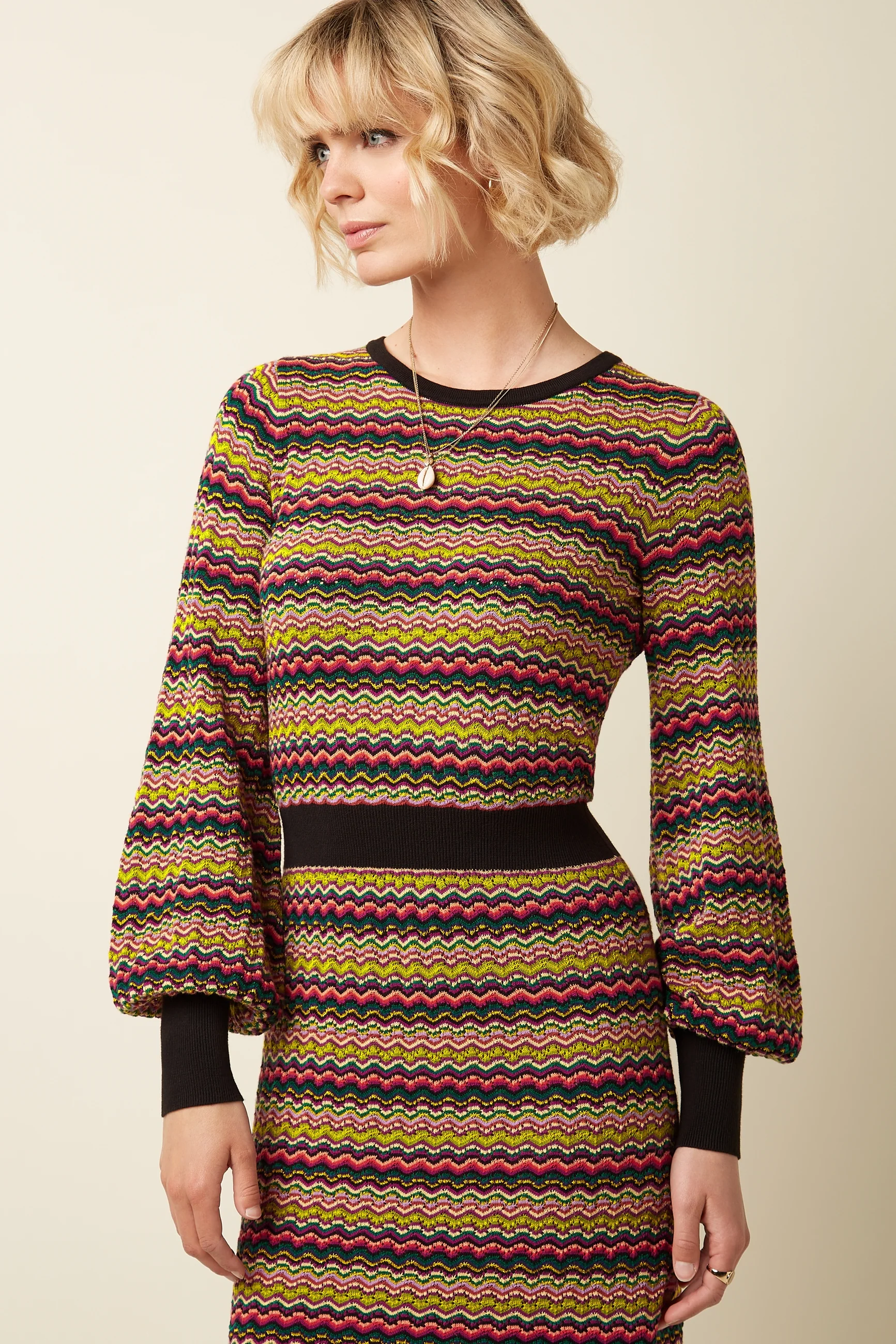 Bell Dress Meisel