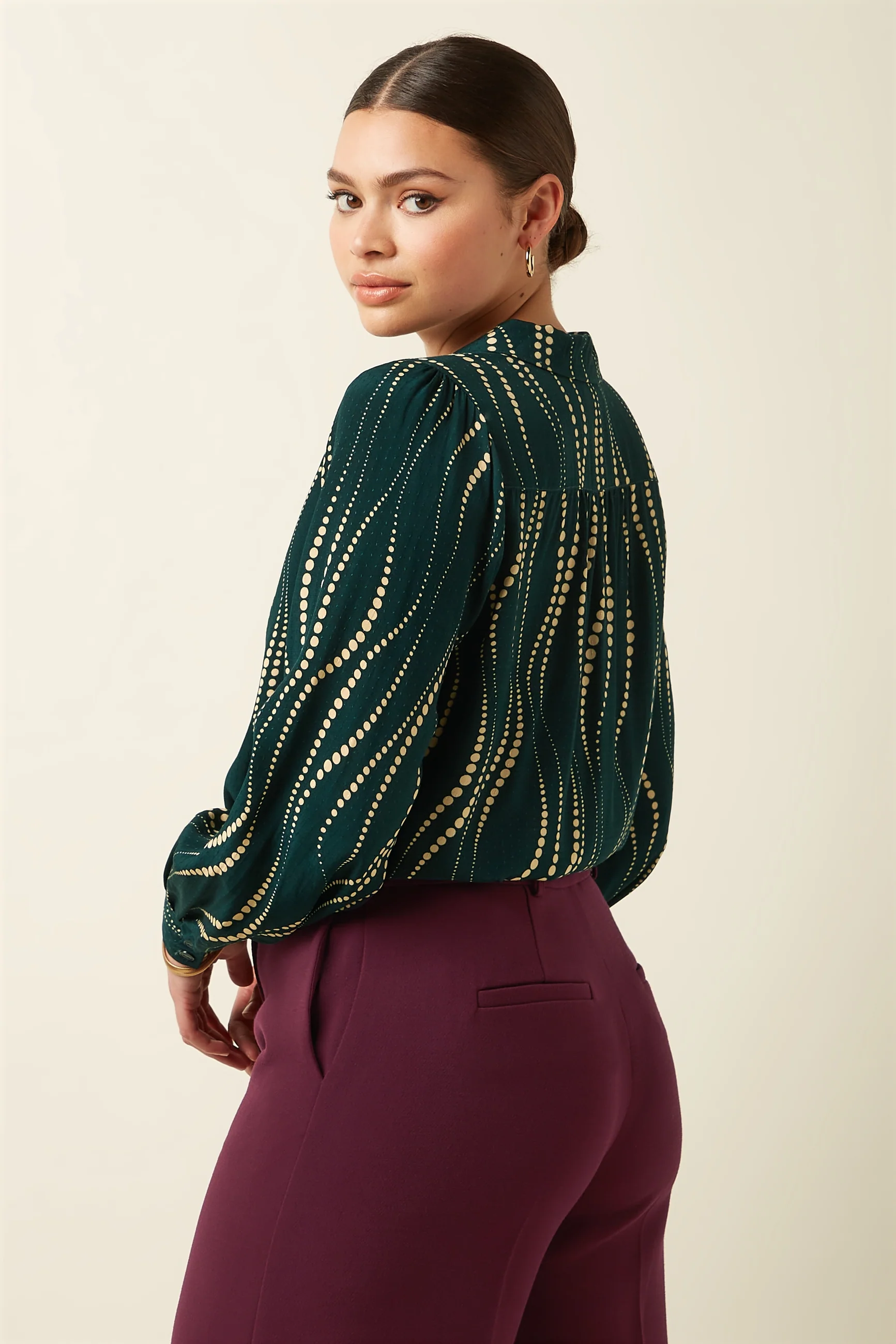 Bella Blouse Twirl - Image 2