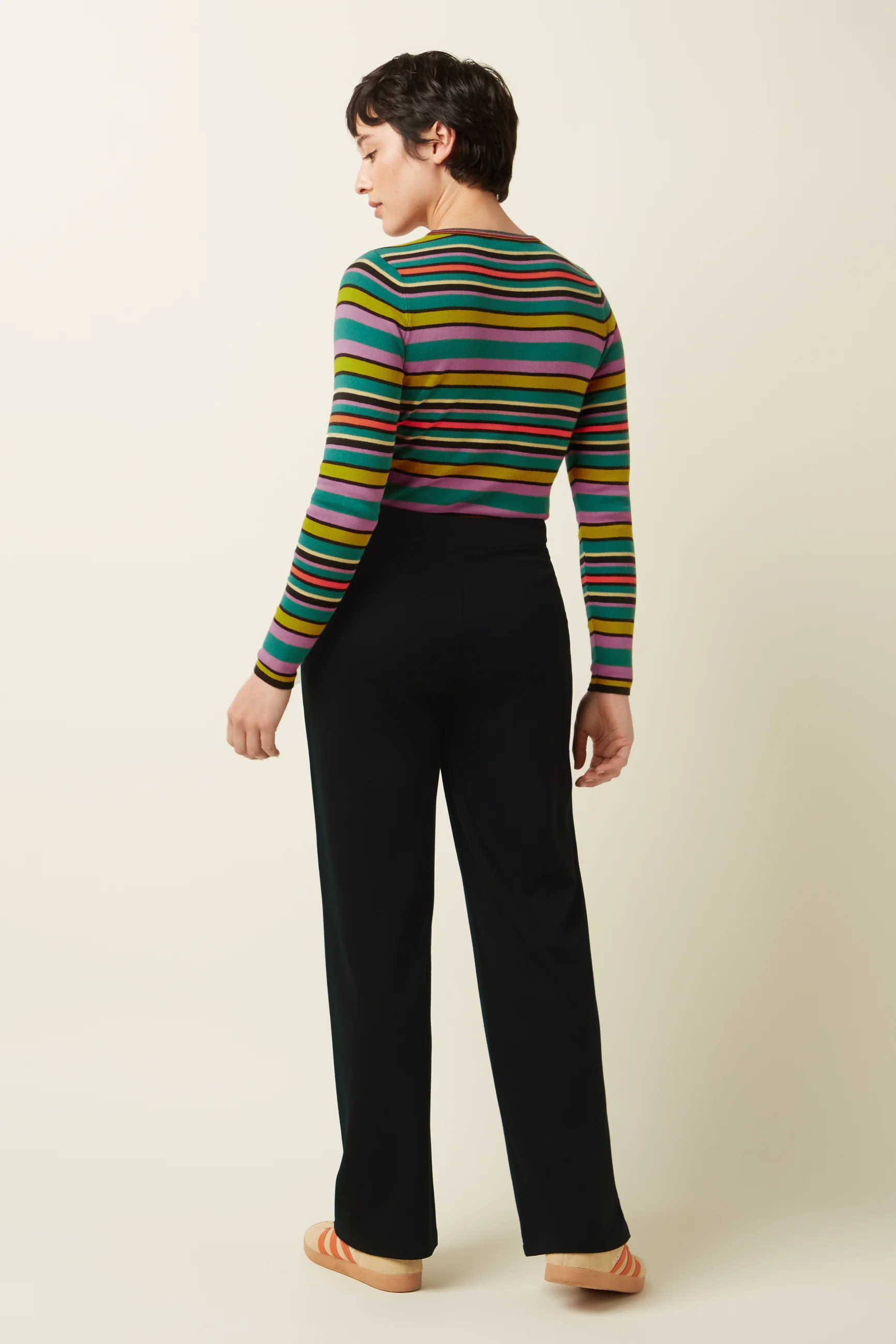 Border Pintuck Pants Milano Uni - Image 4