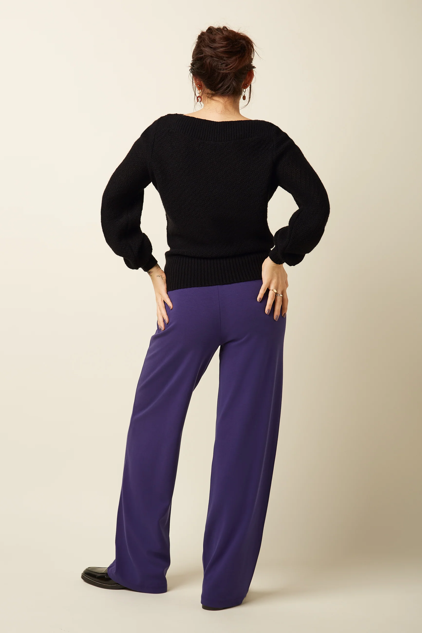 Border Pintuck Pants Milano Uni - Image 4