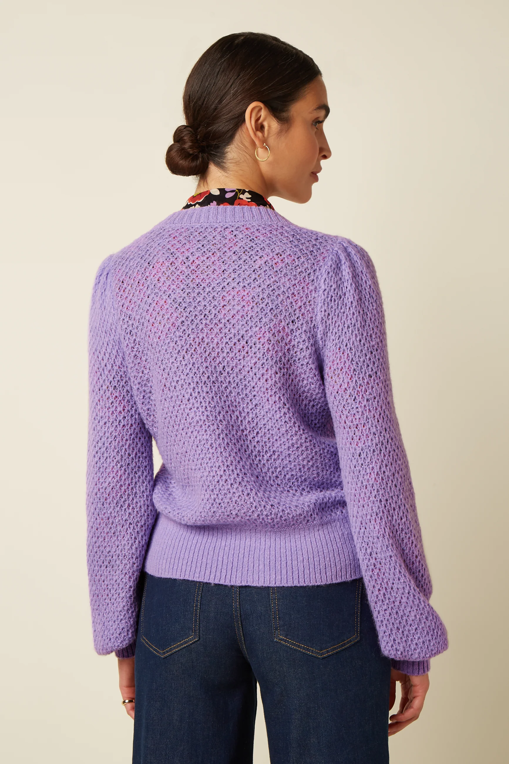 Cardi V Farfalle - Image 3