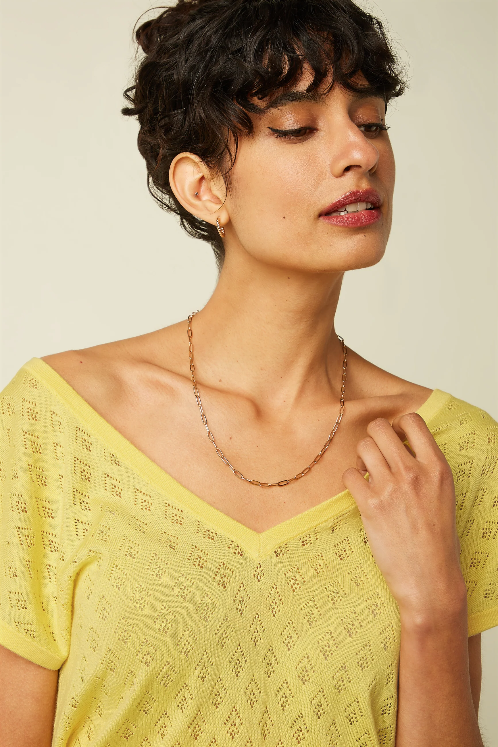 Double V Top Mateo Knit - Image 2