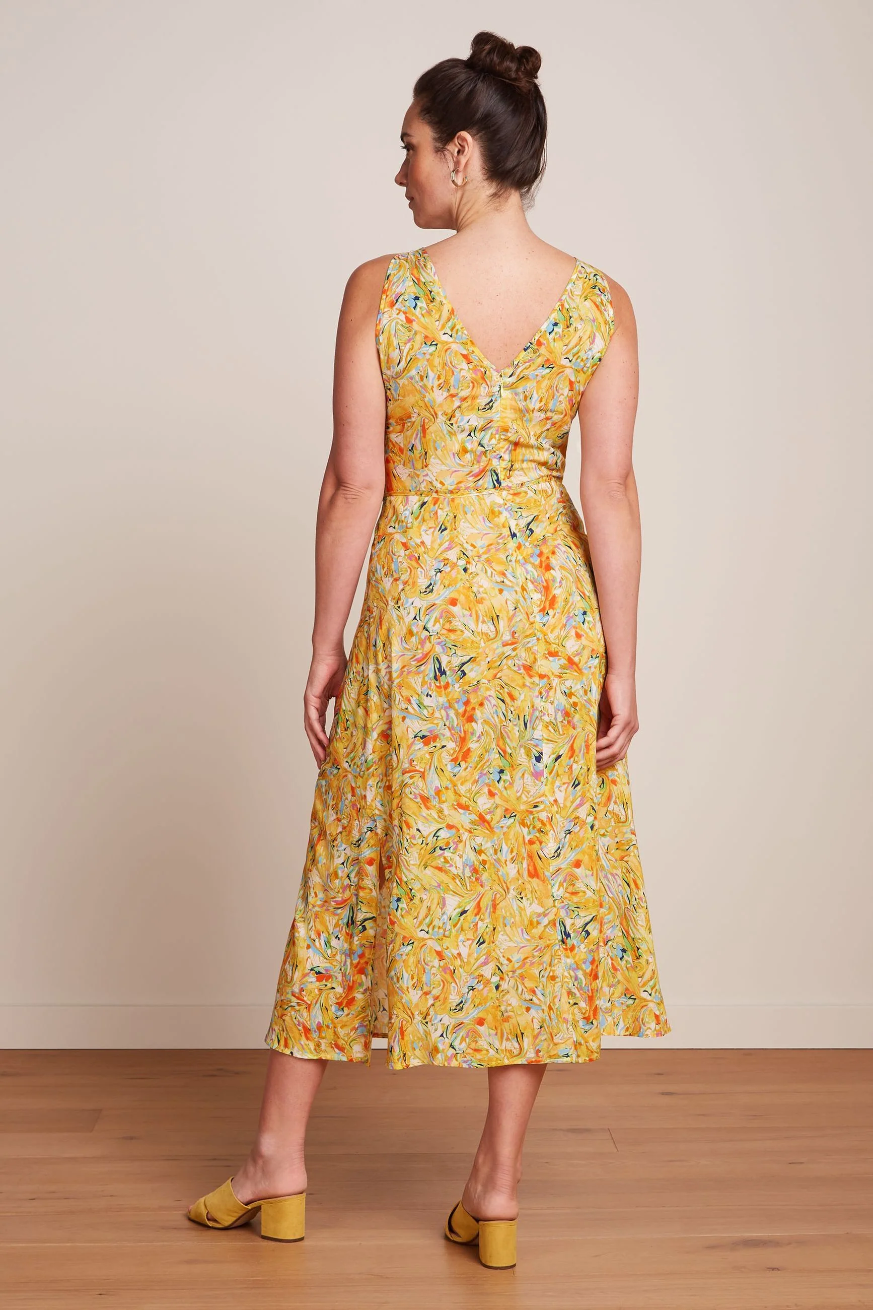 Hazel Dress Laundrey - Image 3