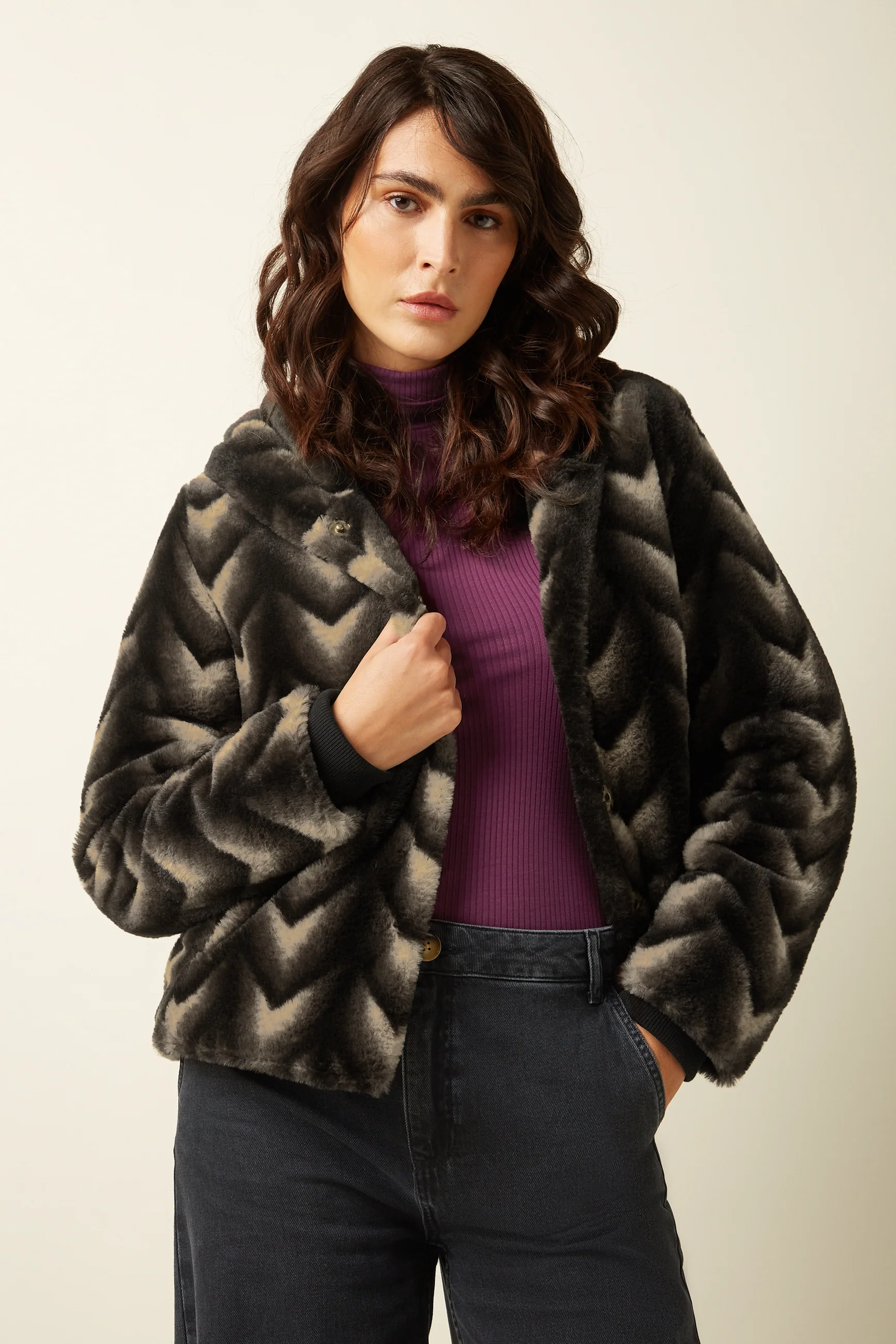 Judy Coat Deco Fur - Image 4