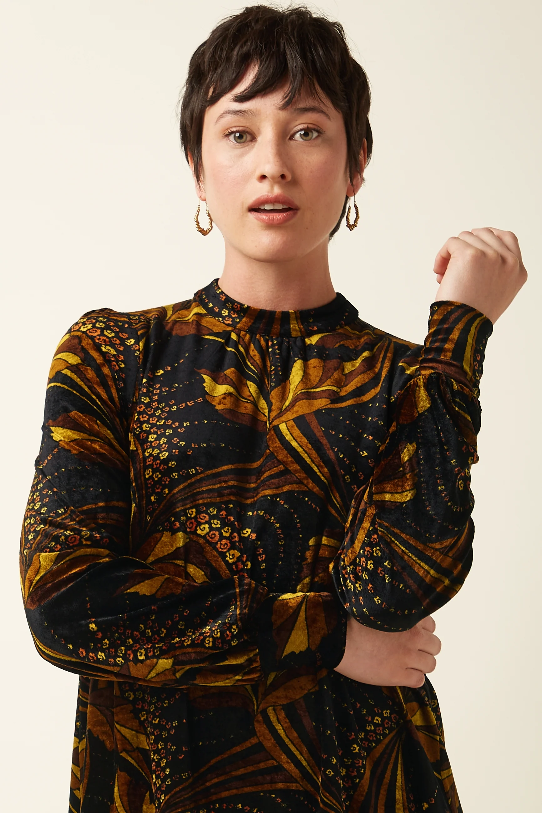 Sandy Dress Shimmy - Image 5