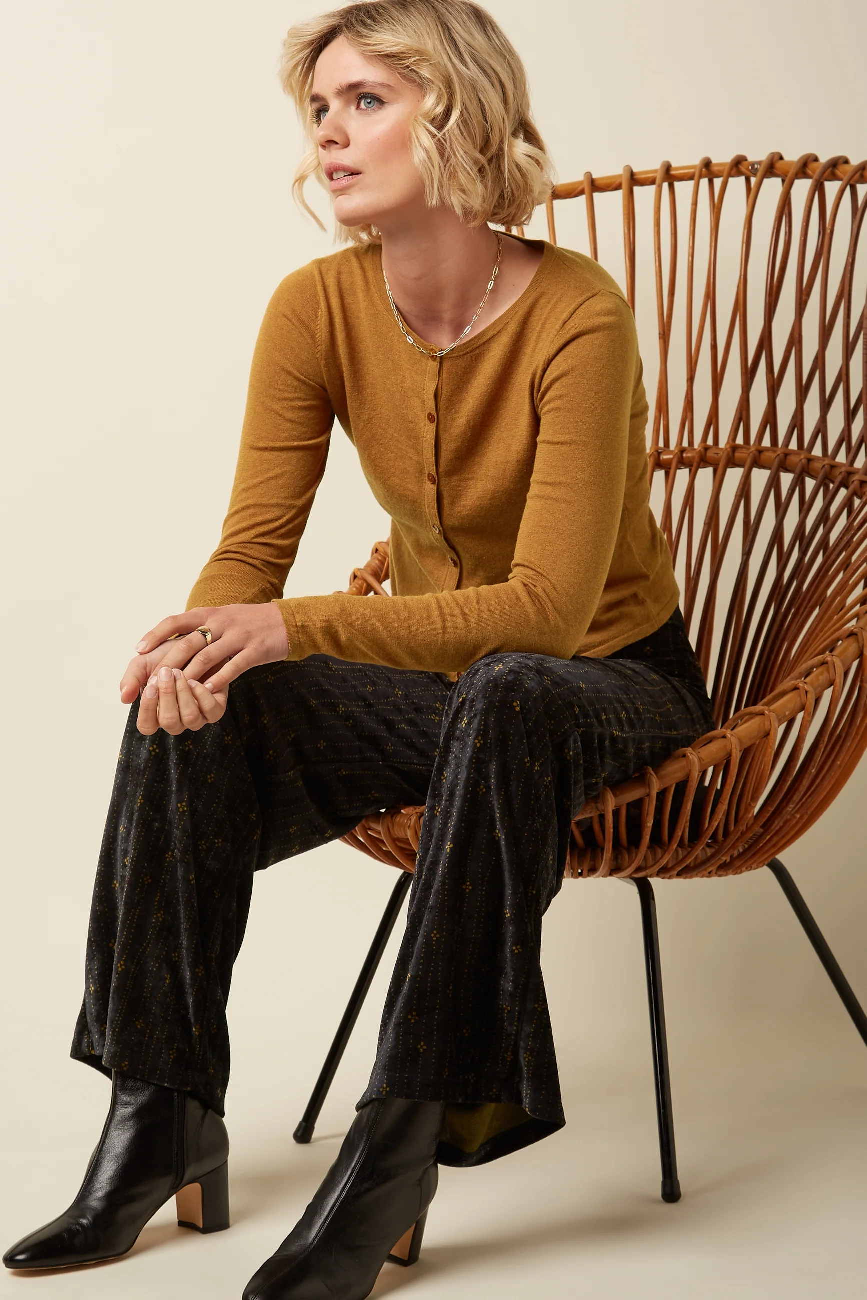 Sara Pants Nieve - Image 3